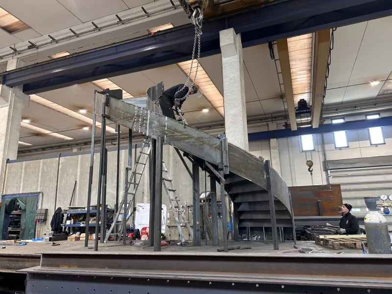 fabbricazione-struttura-in-ferro